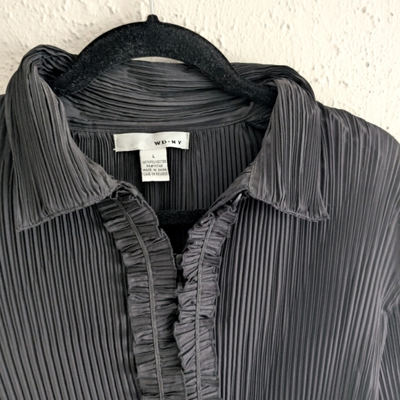 WD.NY Black Pleated Blouse - Picture 4 of 5